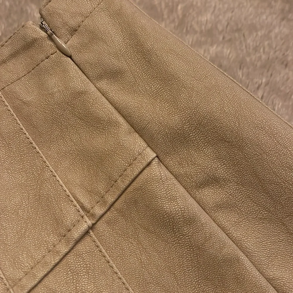 FREE PEOPLE Sugar and Spice Vegan Suede Leather Skirt - Picture 10 of 16